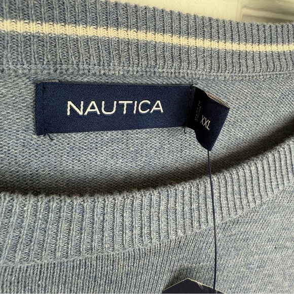 Nautica NWT Men's Crewneck Sweater in Blue and White 100% cotton - Picture 3 of 6